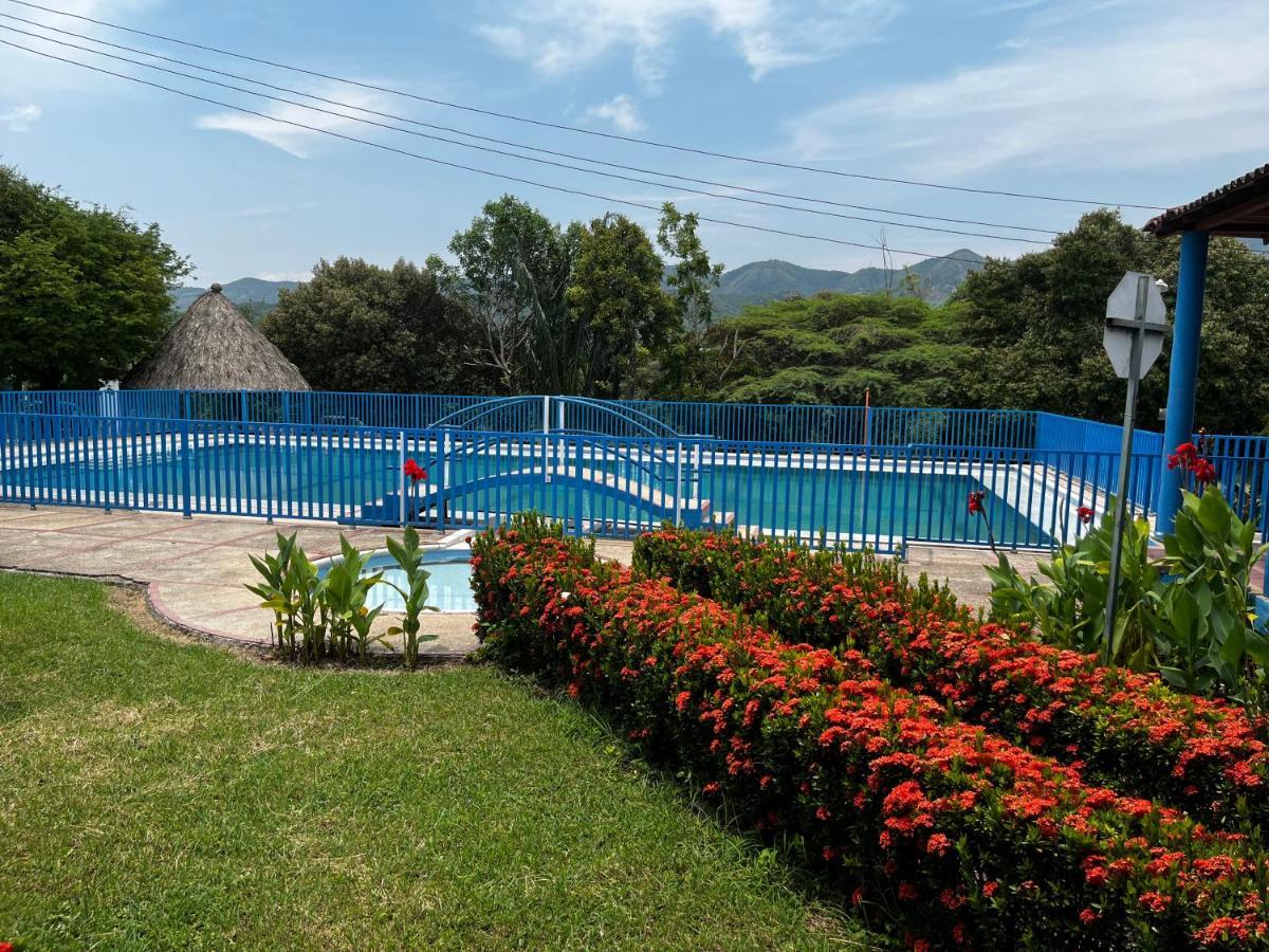 Finca La Pola Girardot Luaran gambar